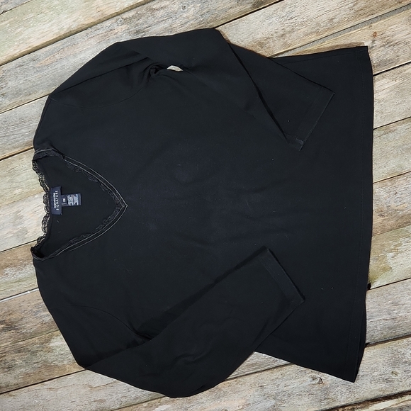 Jones New York Signature long sleeve v-neckline with lace trim Black 2X W-556 - Picture 1 of 6